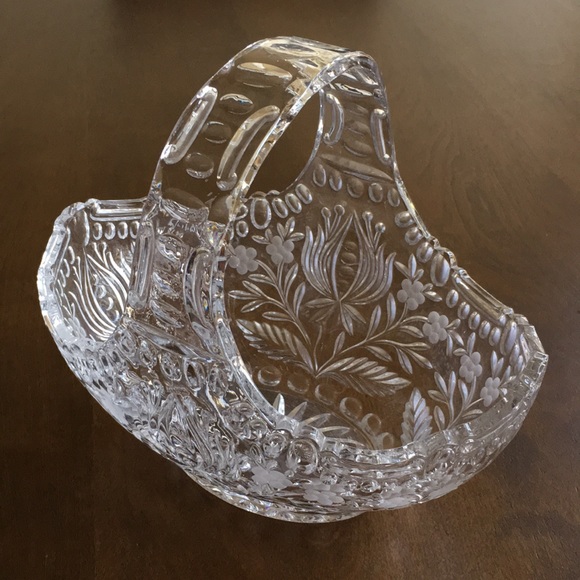 Vintage German etched basket - Picture 1 of 5